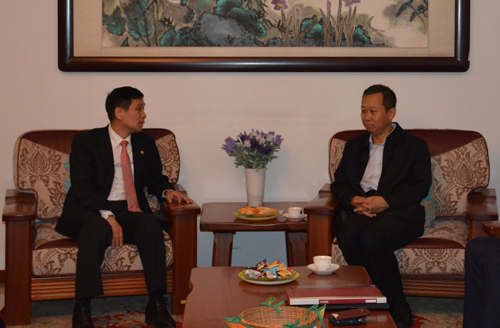 Yang Yisheng calls on Ambassador of China to Angola