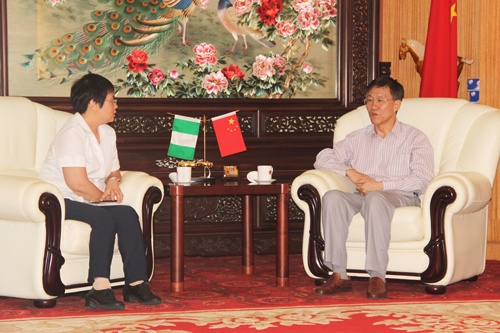 Li Pingli visited Nigeria for a research