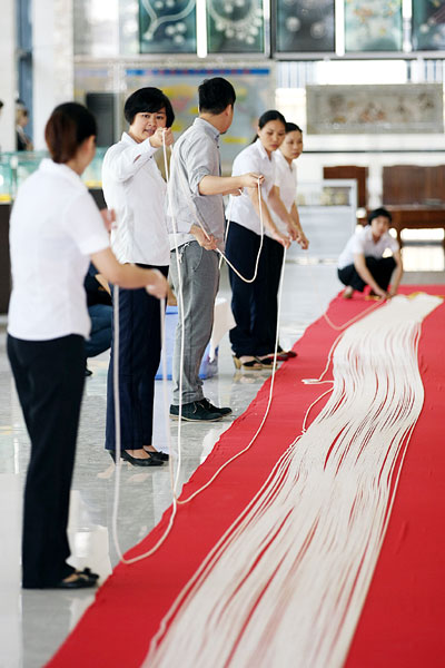World's longest pearl necklace to stun visitors at CMEE 2015