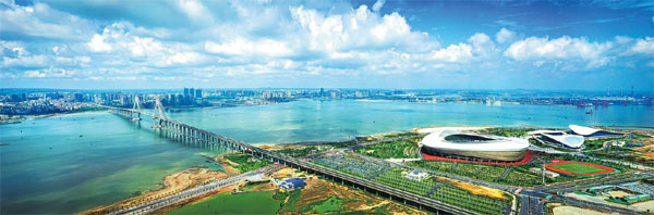A two-way path to economic growth