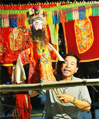 Puppets brought to life in Wuchuan