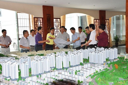 Pioneer parks provide jobs for migrant workers