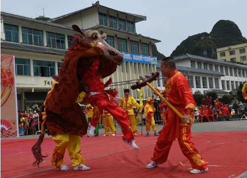 Mulao traditions staged in Luocheng