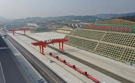 Guiyang's intl land-sea logistics port to open next year