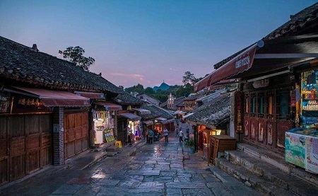 Guizhou to develop nighttime economy at 10 scenic spots