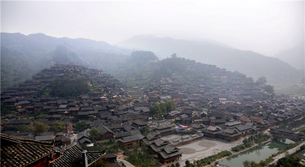 Miao village saves its historical charm[1]