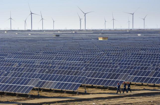 China sets pace for green energy