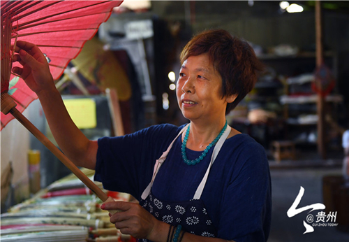Guizhou local develops national traditional art into million-yuan industry