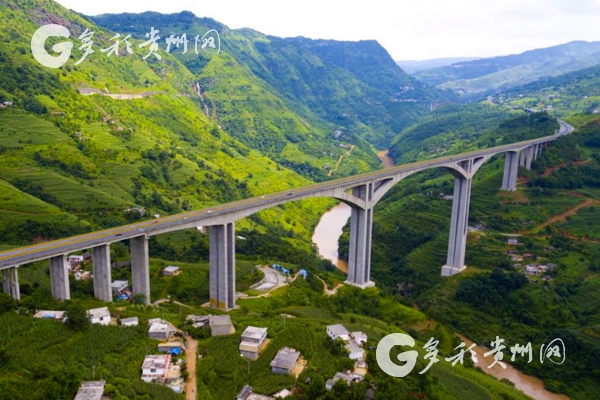 Three bridges in Guizhou win awards