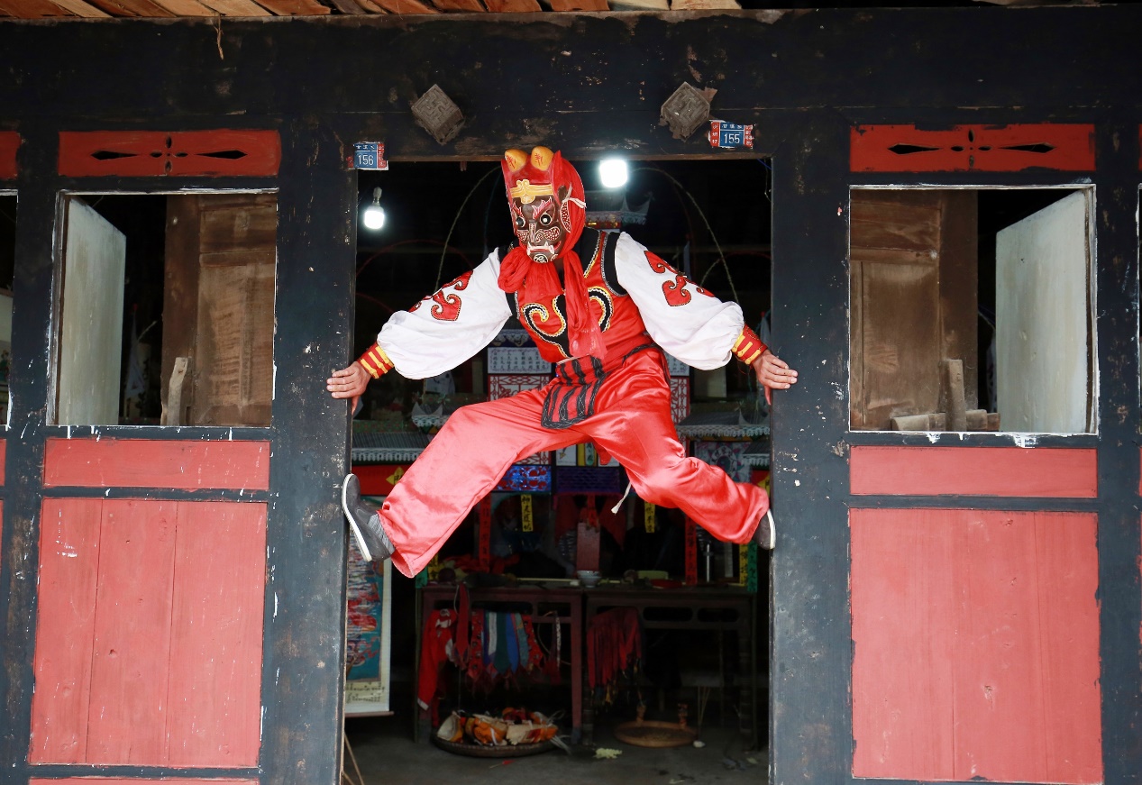 SW China's shining moment in folk opera