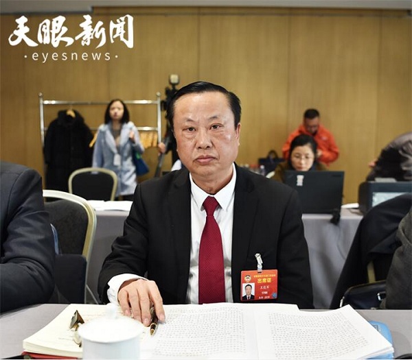 Guizhou CPPCC member approves of Dejiang gastrodia elata growth