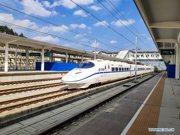 Bullet train conducts test run on Xingwen-Guiyang section of Chengdu-Guiyang railway