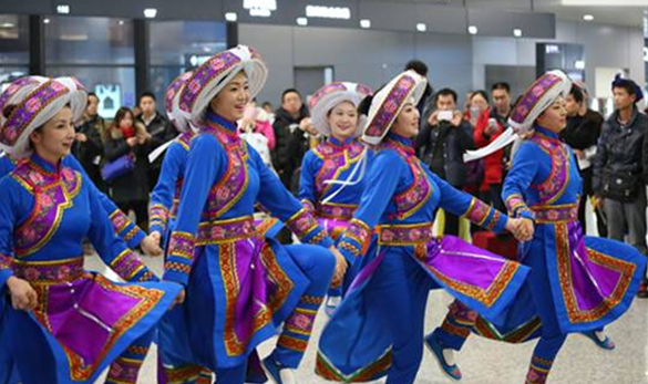 Guizhou: Flash mob appears to promote tourism
