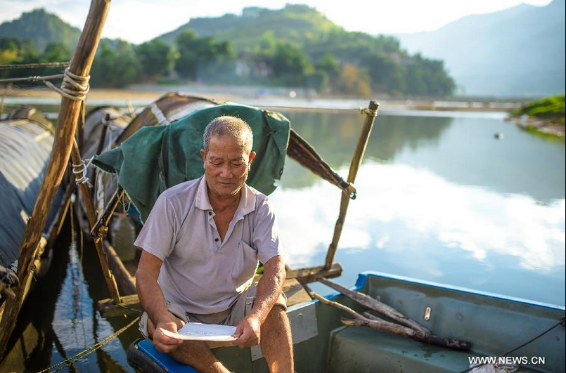 22 saved from drowning in Douliujiang River, SW China
