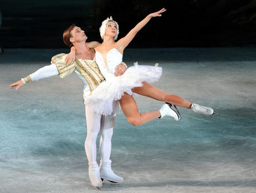 Ballet on ice staged in Hebei