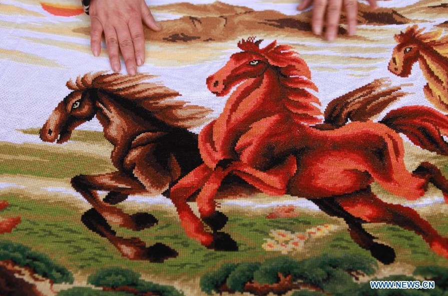 250-centimeter-long cross-stitch art work displayed at Hebei