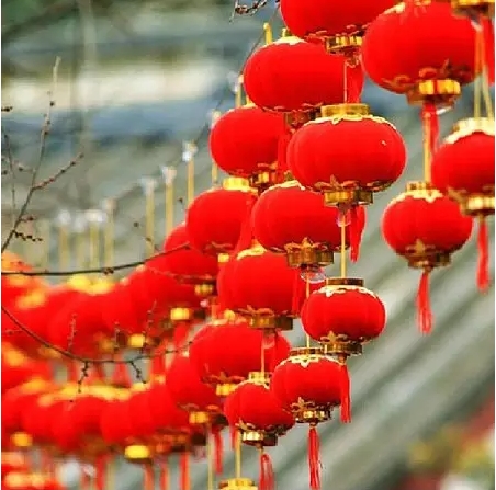 Try your luck at Longmen Lantern Festival