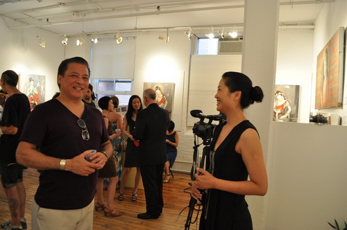 Chinese Buddha paintings awes American audience