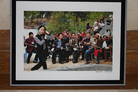 Photo show held in Ruzhou