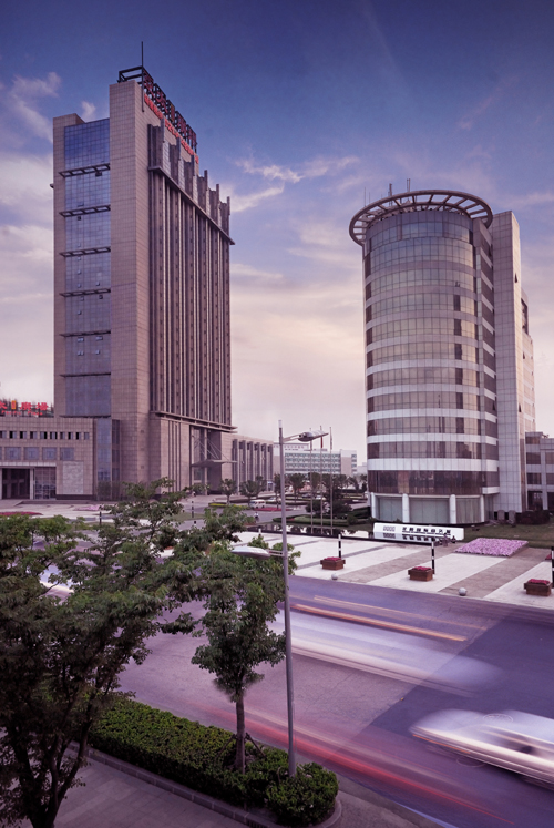 Sceneries in Huaqiao International Service Business Park