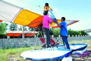 Chinese farmer to test homemade floatplane