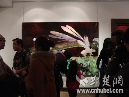 Beezy Bailey's exhibition opens in Wuhan