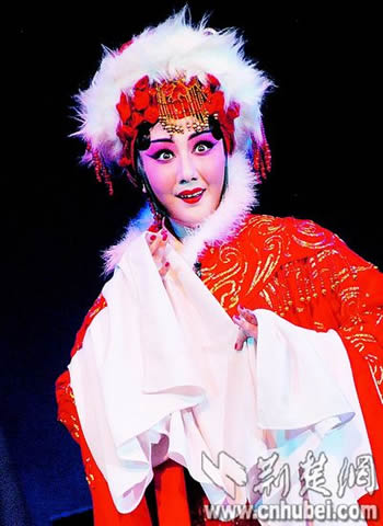 Peking Opera Festival opens in Wuhan