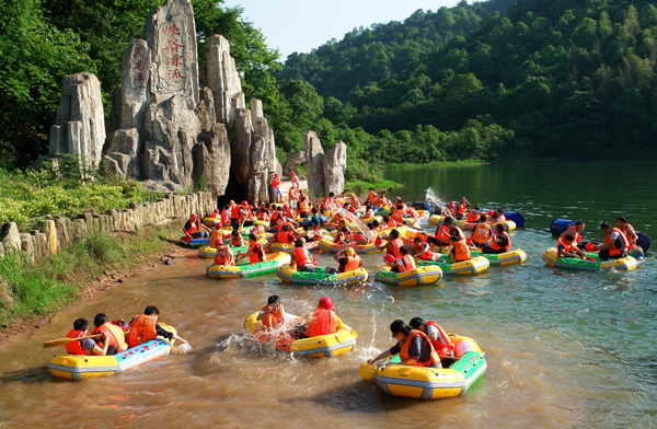 Shiyan Lake Ecological Park