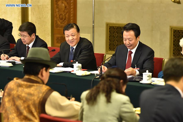 Liu Yunshan joins group deliberation of NPC deputies from Inner Mongolia