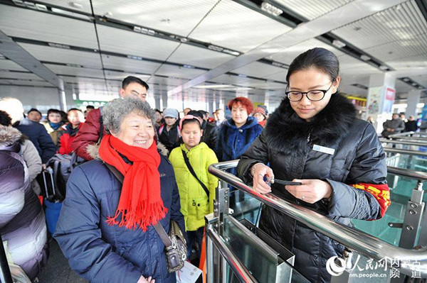 Railway stations brace for post-holiday travel rush