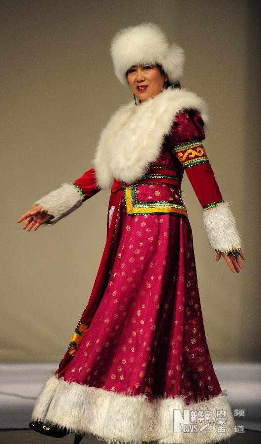 Colorful Mongolian ethnic costumes on display in Hulunbuir