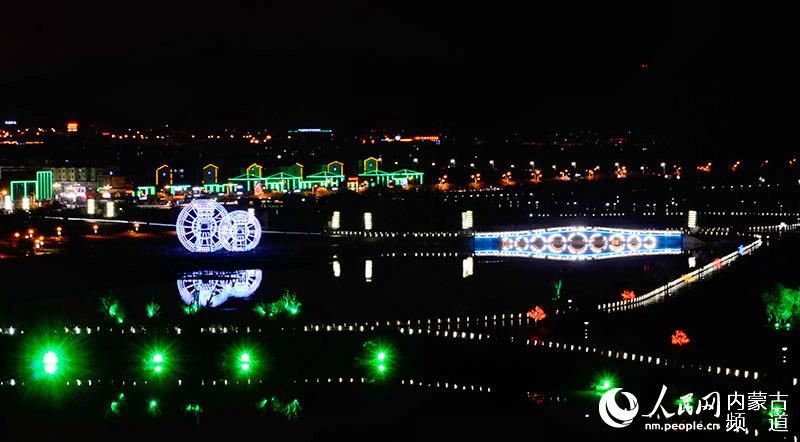 Night scenery of Bayanhot