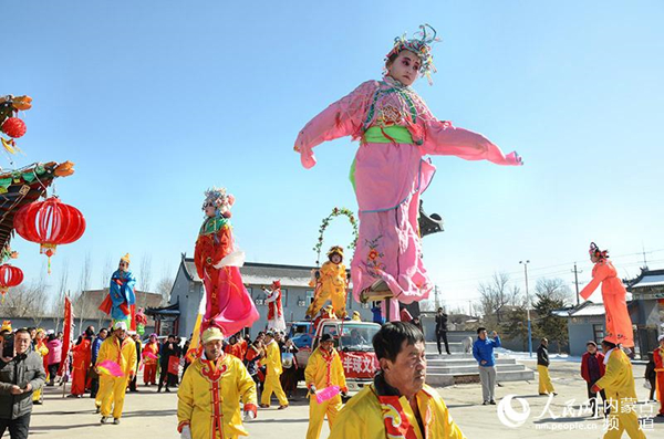 North China 'club fire' performance for Lantern Festival