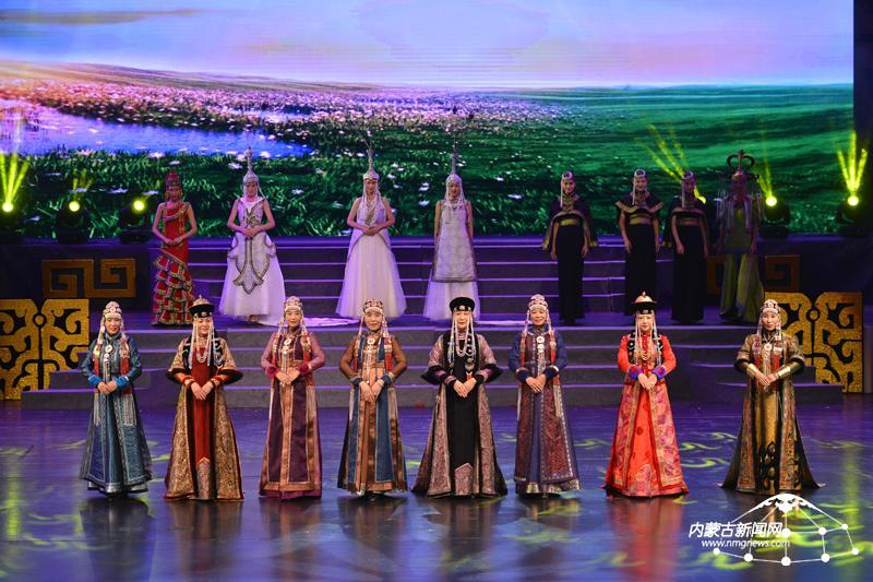 Cultural festival displays a wide range of Mongolian clothing