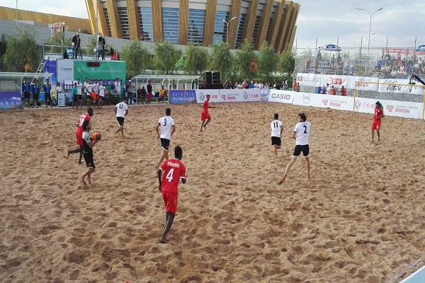 Iran wins gold at beach soccer final