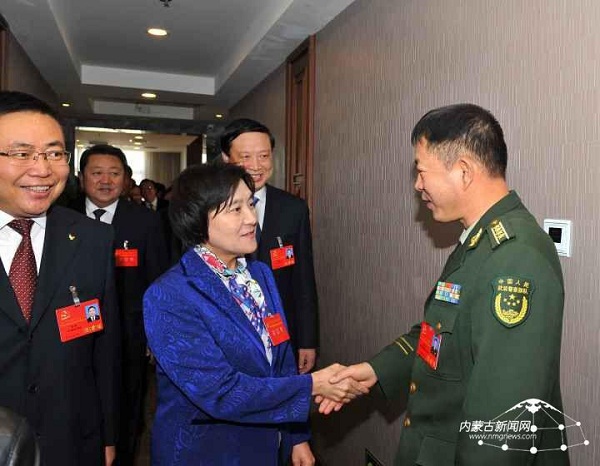 Li Jiheng and Bu Xiaolin meet with delegates of 10th Party congress