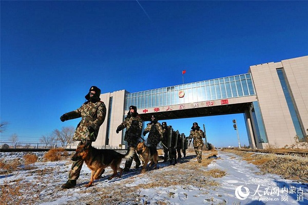 Frontier soldiers serve during Spring Festival in Erenhot