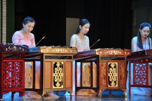 Young musicians embrace art festival