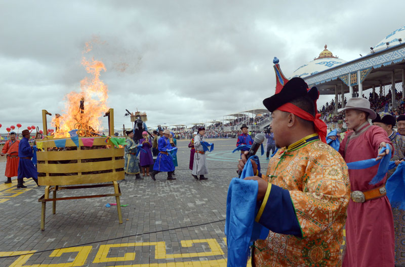 Nadam fair celebrated in Darhan Muminggan Joint Banner