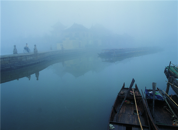 Small bridge in Zhouzhuang