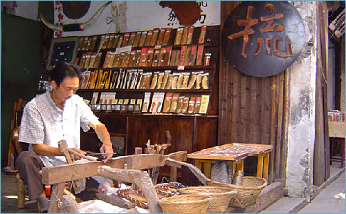 Zhouzhuang: China's first water-town