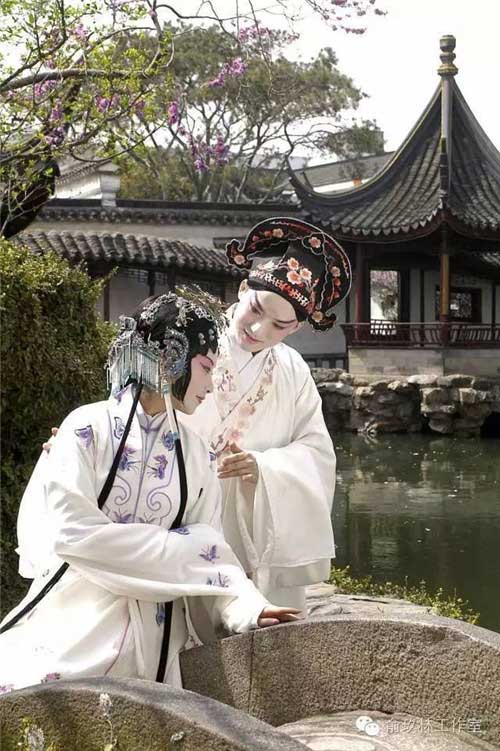 Kunqu opera performer opens studio in Bacheng