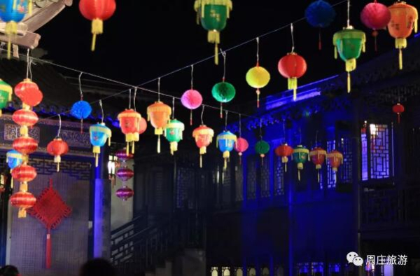In pics: lantern festival celebrations in Zhouzhuang