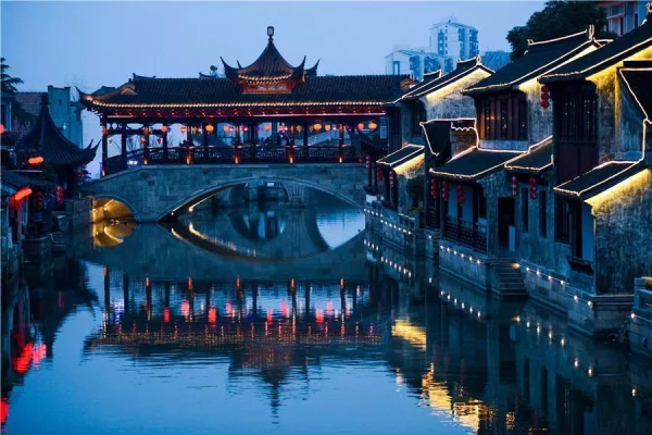 In pics: Summer night views in Bacheng