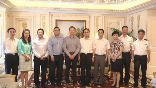 Zhang Guohua meets Cargill's Robert P. Aspell