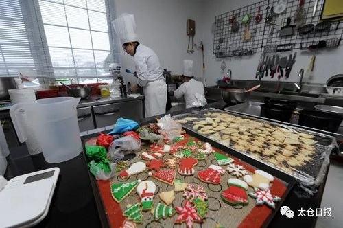 To be a French dessert master: 85s girl's dream