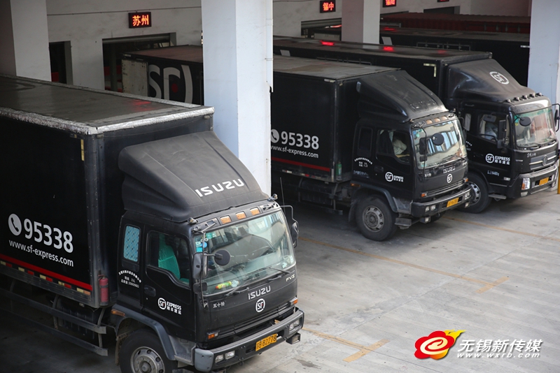 Delivery companies braced for Singles' Day sales onslaught