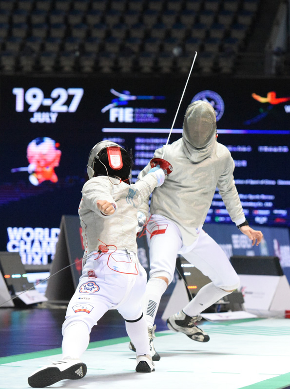 Highlights of 2018 World Fencing Championships Day 1