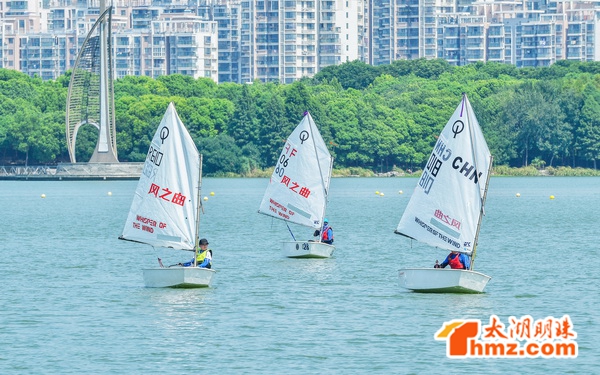 Youth sailing competition held in Wuxi