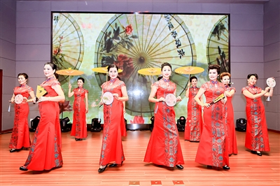 Colorful events embrace Spring Festival wishes